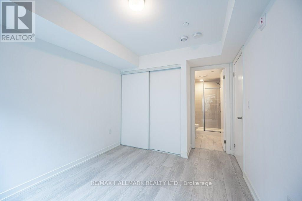 9 - 3566 COLONIAL DRIVE Image 11