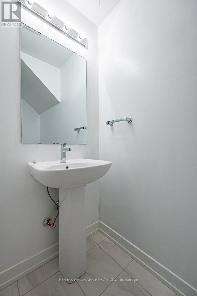 9 - 3566 COLONIAL DRIVE Image 14