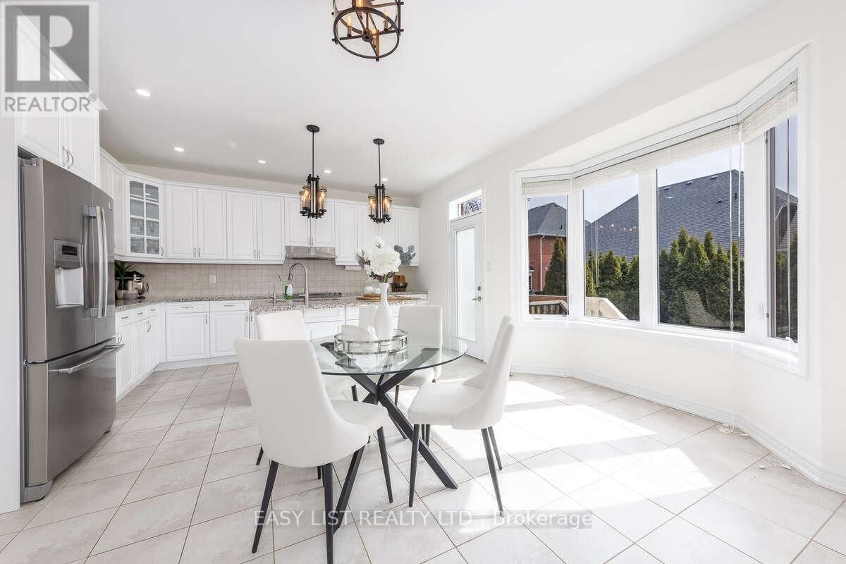 68 JOLANA CRESCENT Image 13