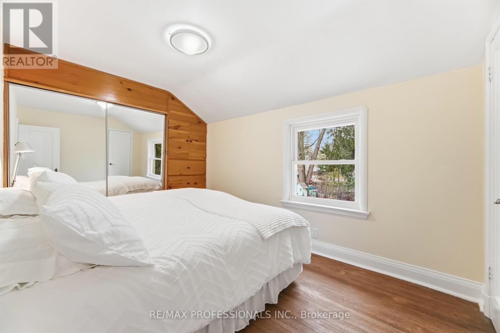 15 TWENTY-SEVENTH STREET Image 22