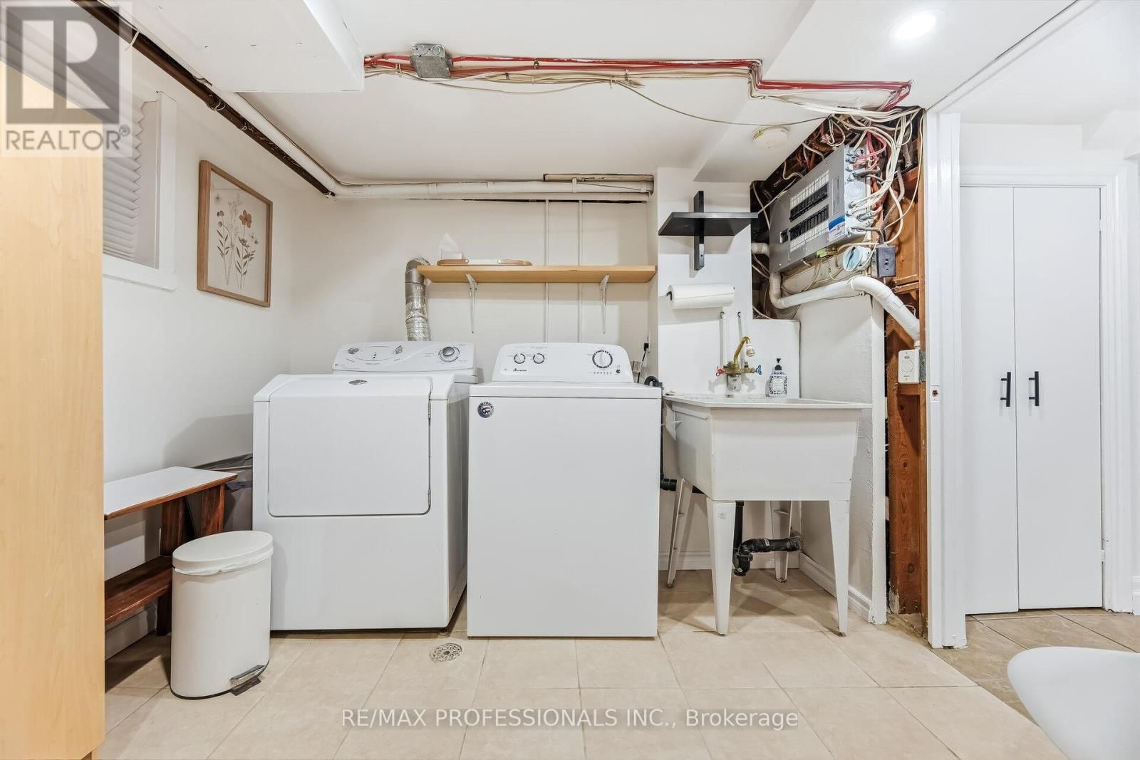 15 TWENTY-SEVENTH STREET Image 35