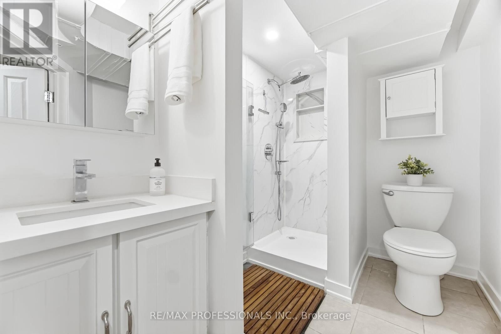 15 TWENTY-SEVENTH STREET Image 36