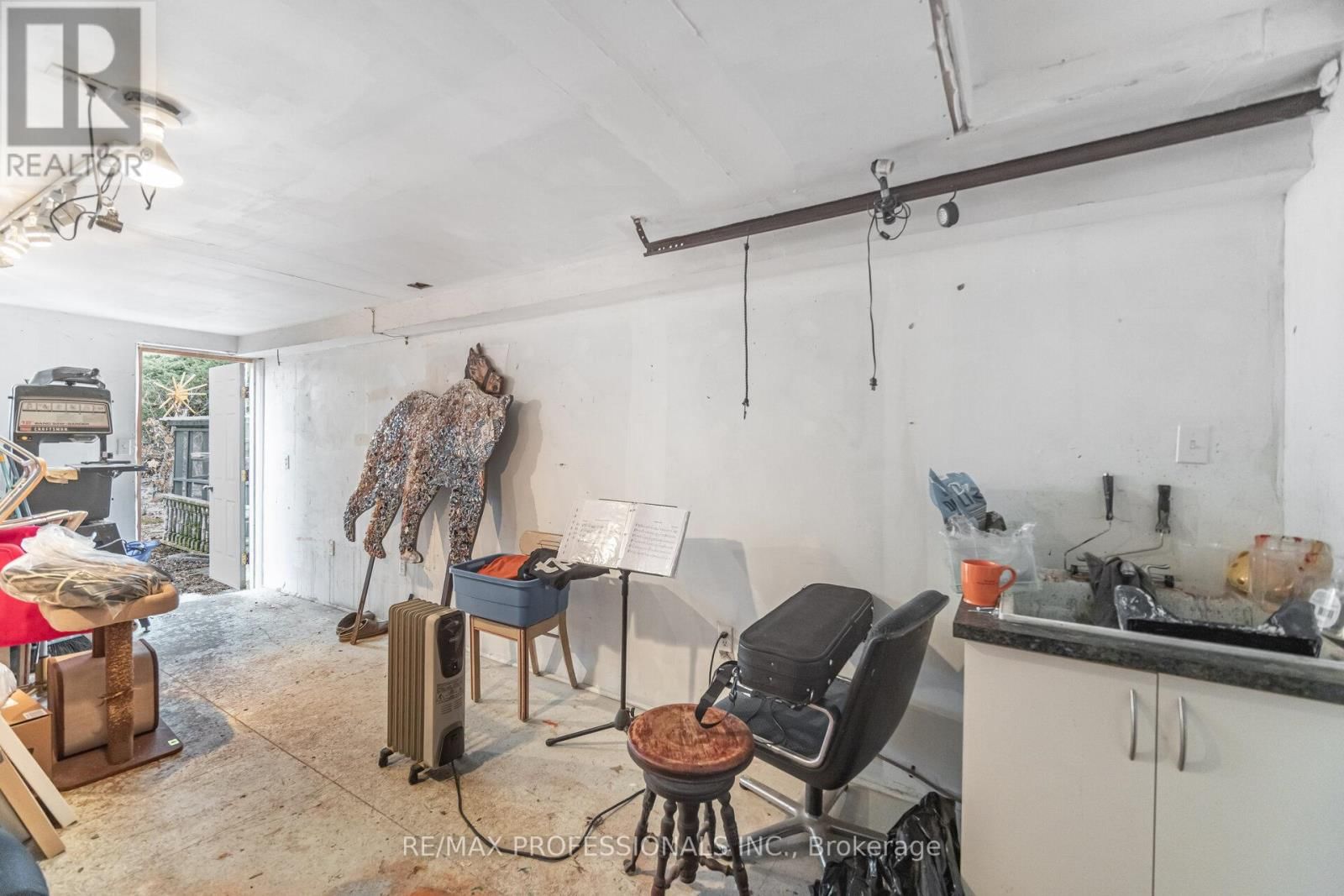 15 TWENTY-SEVENTH STREET Image 43