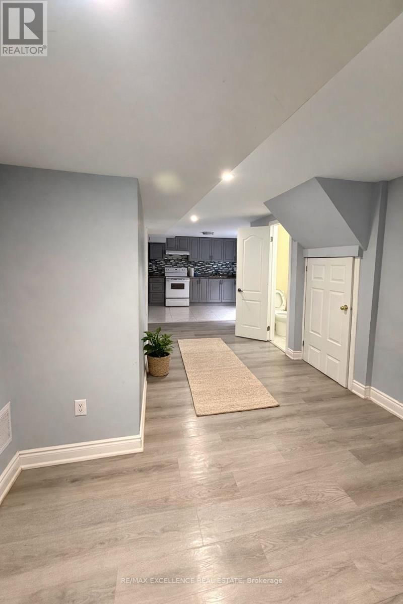 68 ALABASTER DRIVE Image 16