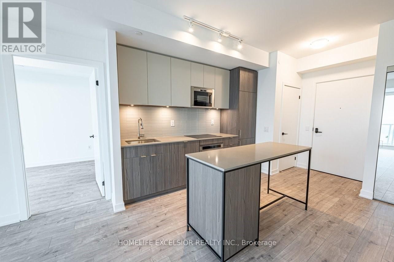 809 - 220 MISSINNIHE WAY Image 8