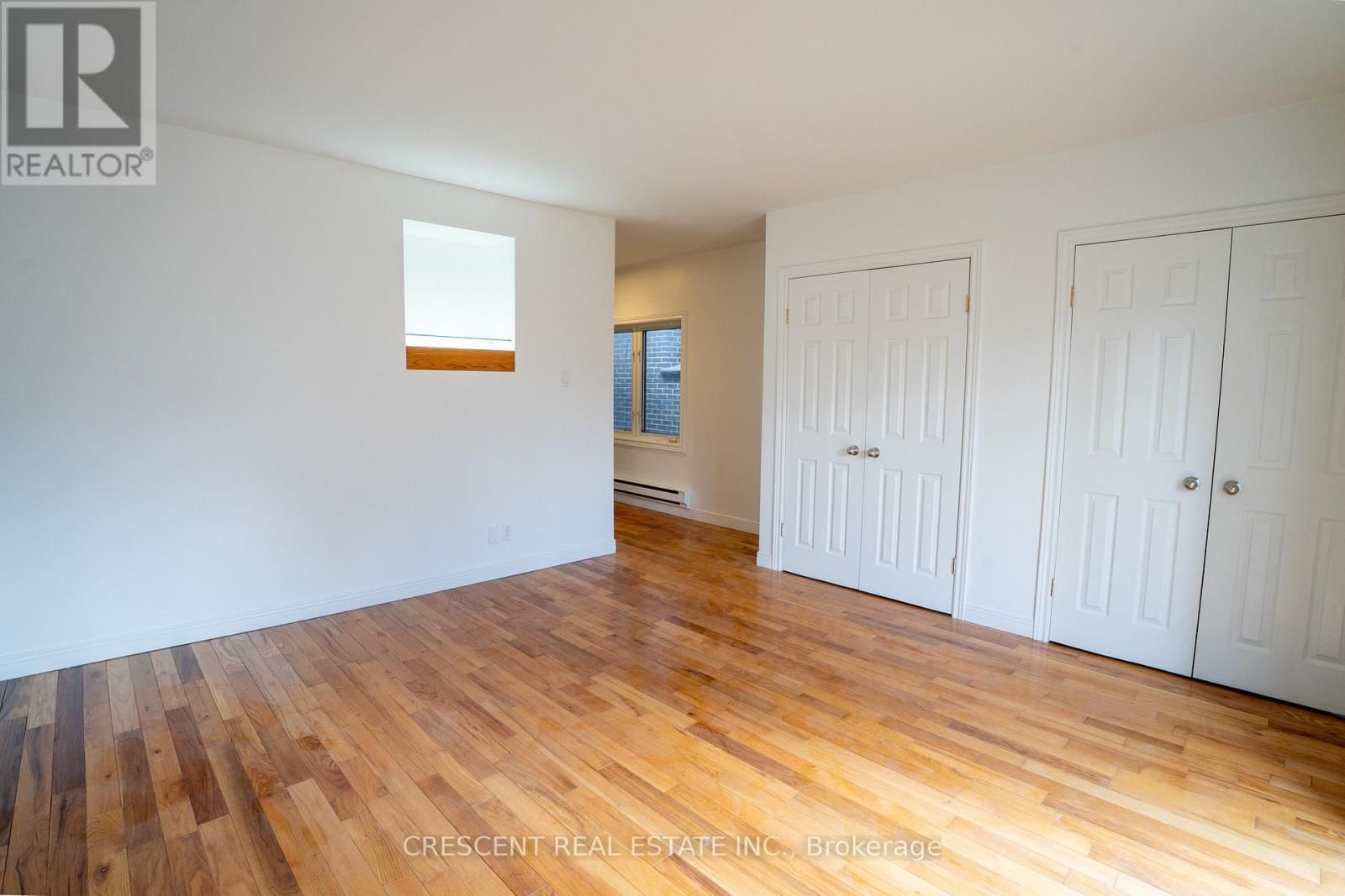 520 PRINCE EDWARD DRIVE NORTH Image 24