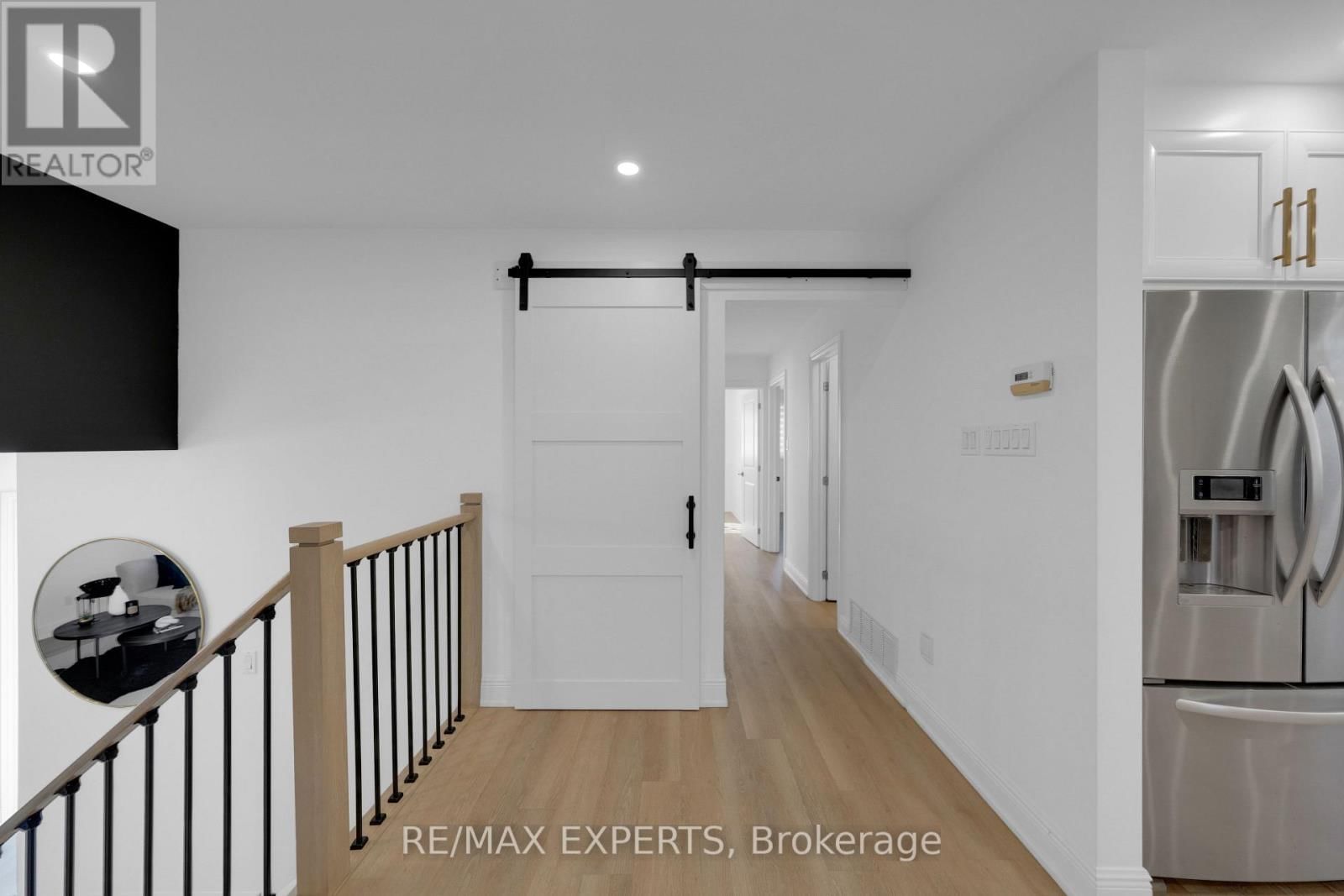 351 HERSEY CRESCENT Image 15