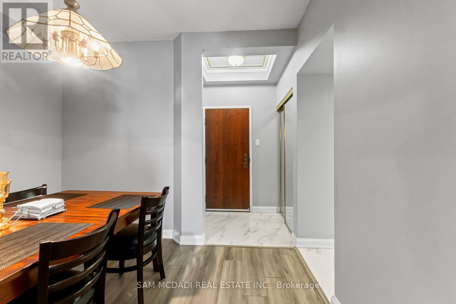 2205 - 24 HANOVER ROAD Image 17