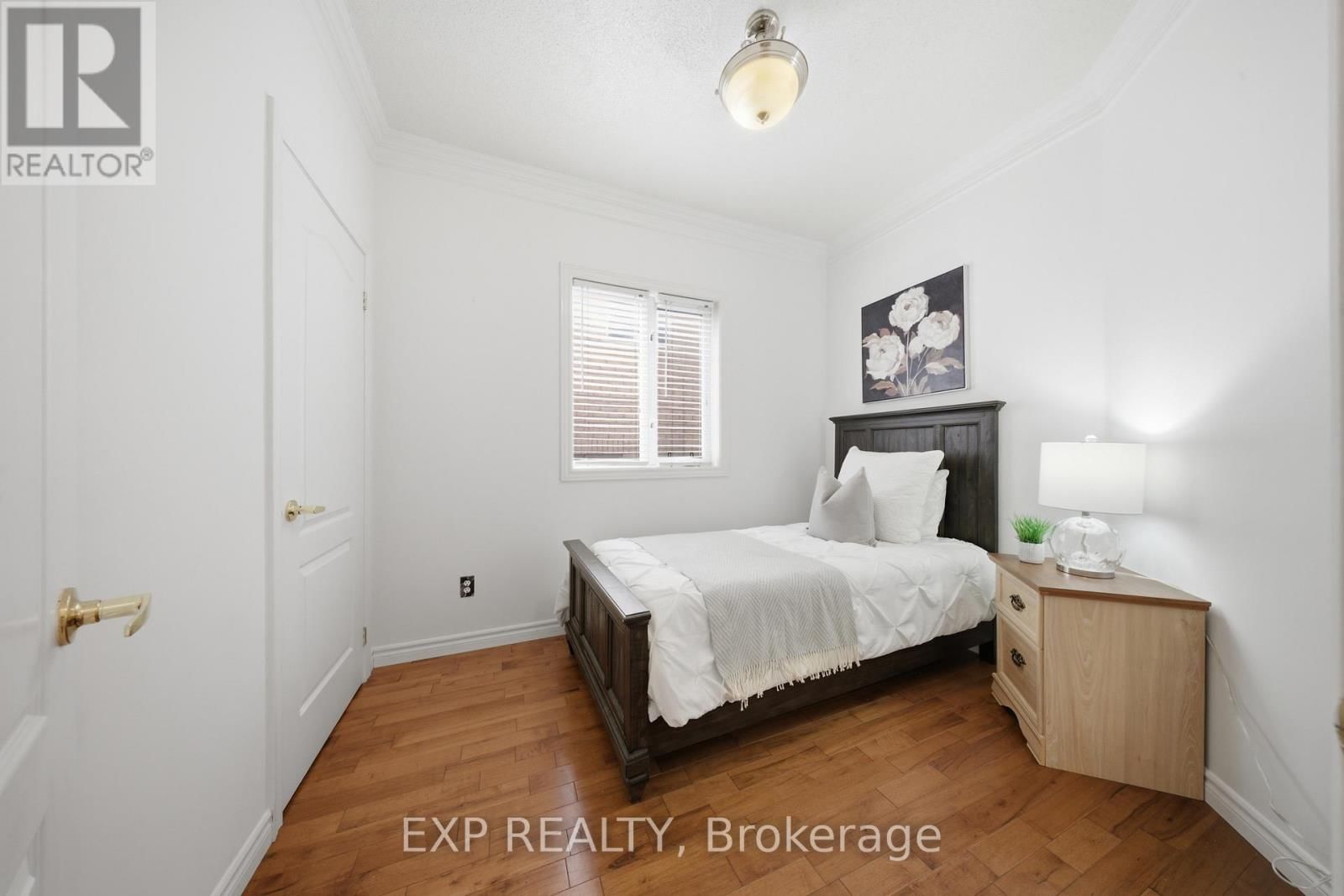 2305 NEWCASTLE CRESCENT Image 19