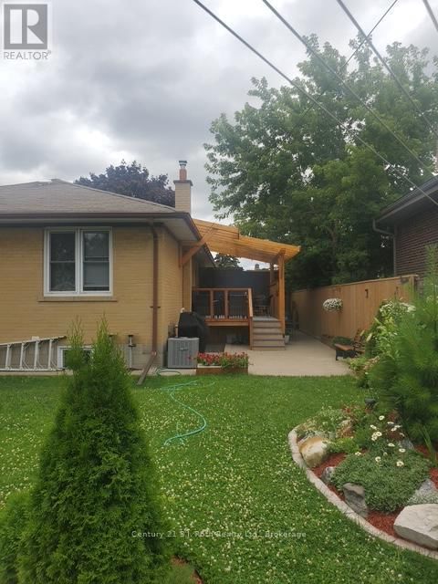 156 THE WESTWAY Image 22