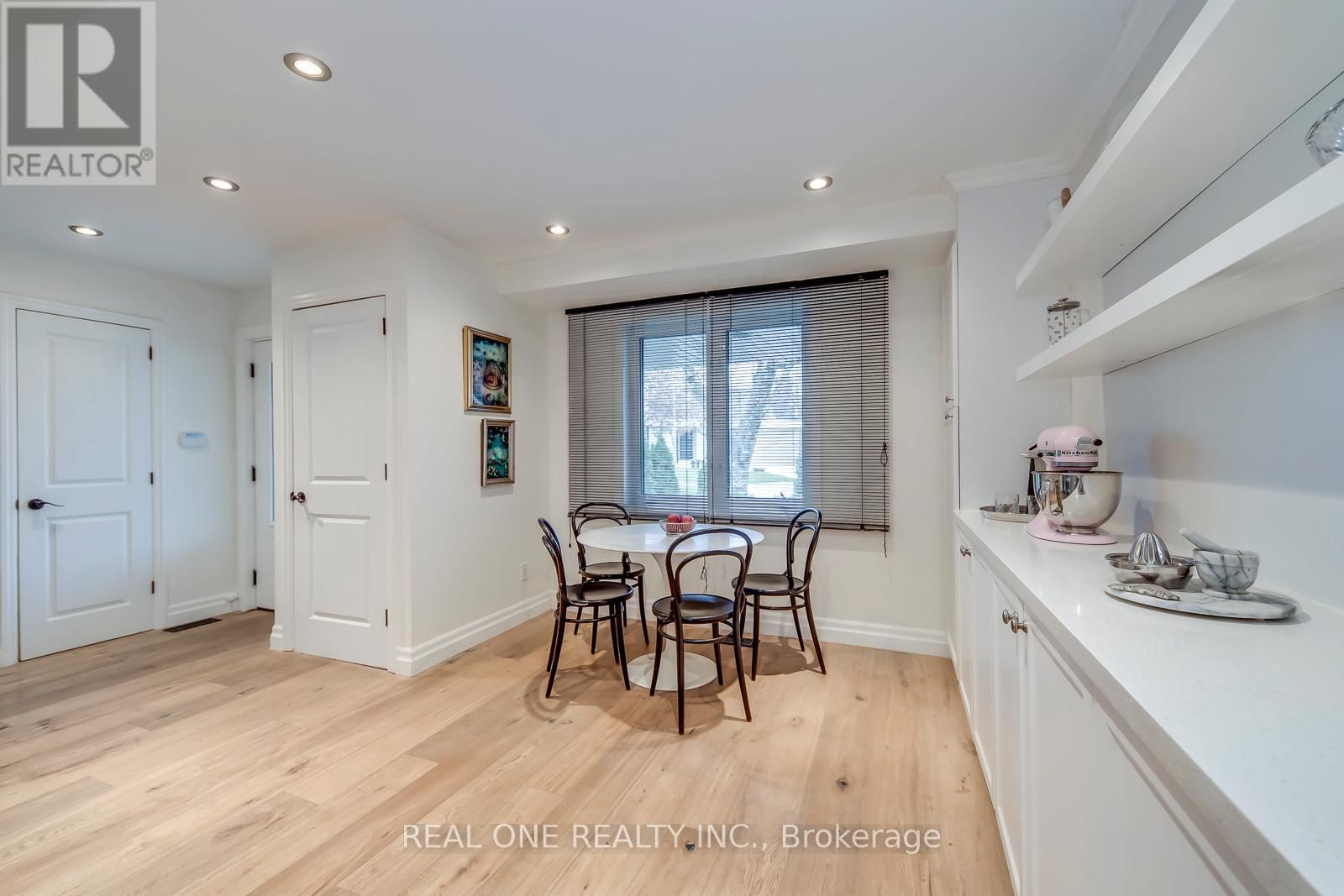 179 SHANLEY TERRACE Image 16