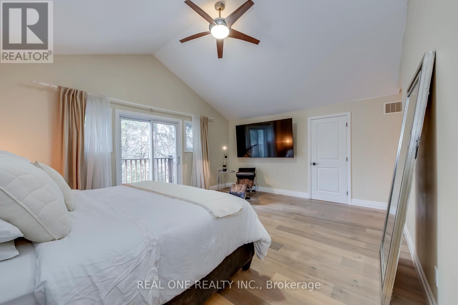 179 SHANLEY TERRACE Image 20