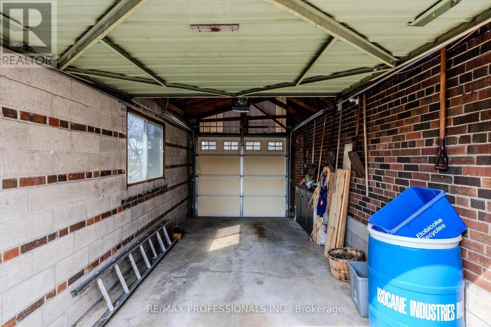 45 CHARTWELL ROAD Image 37