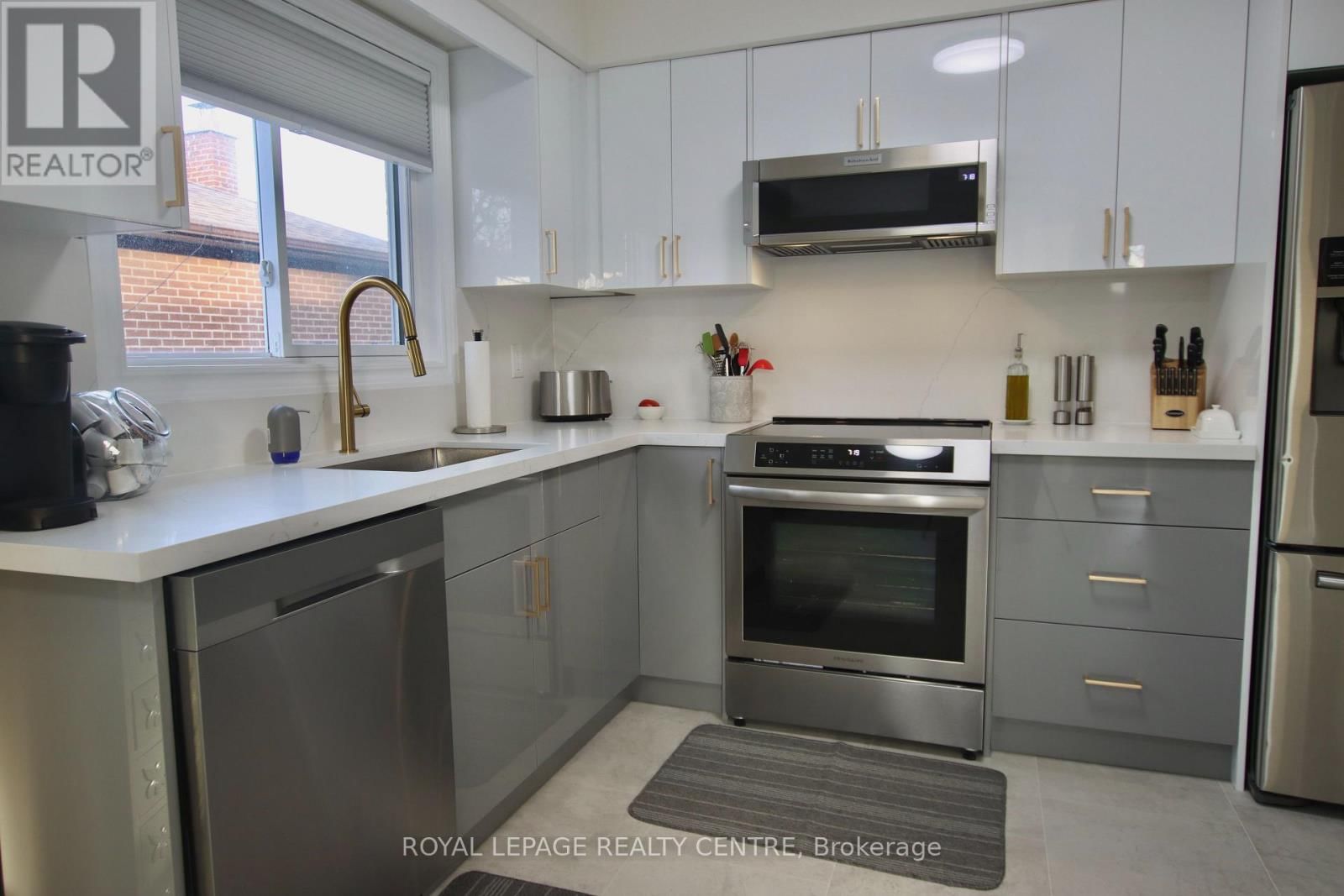 540 CAVELL DRIVE Image 9