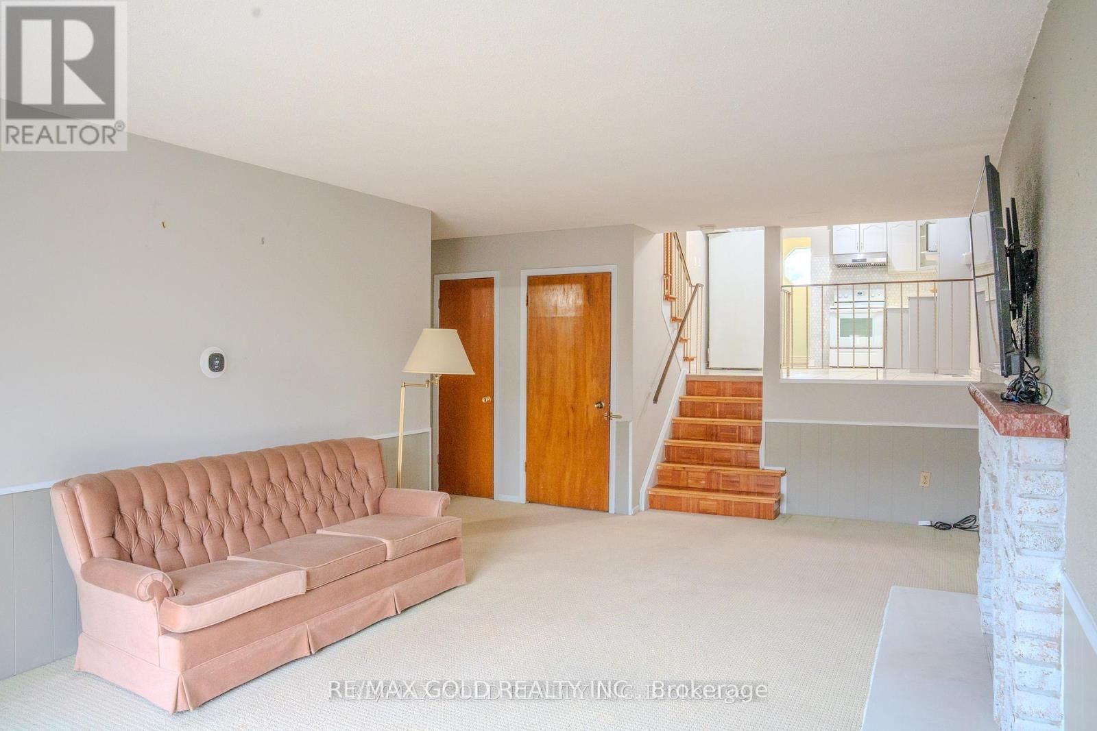 80 IVYBRIDGE DRIVE Image 16