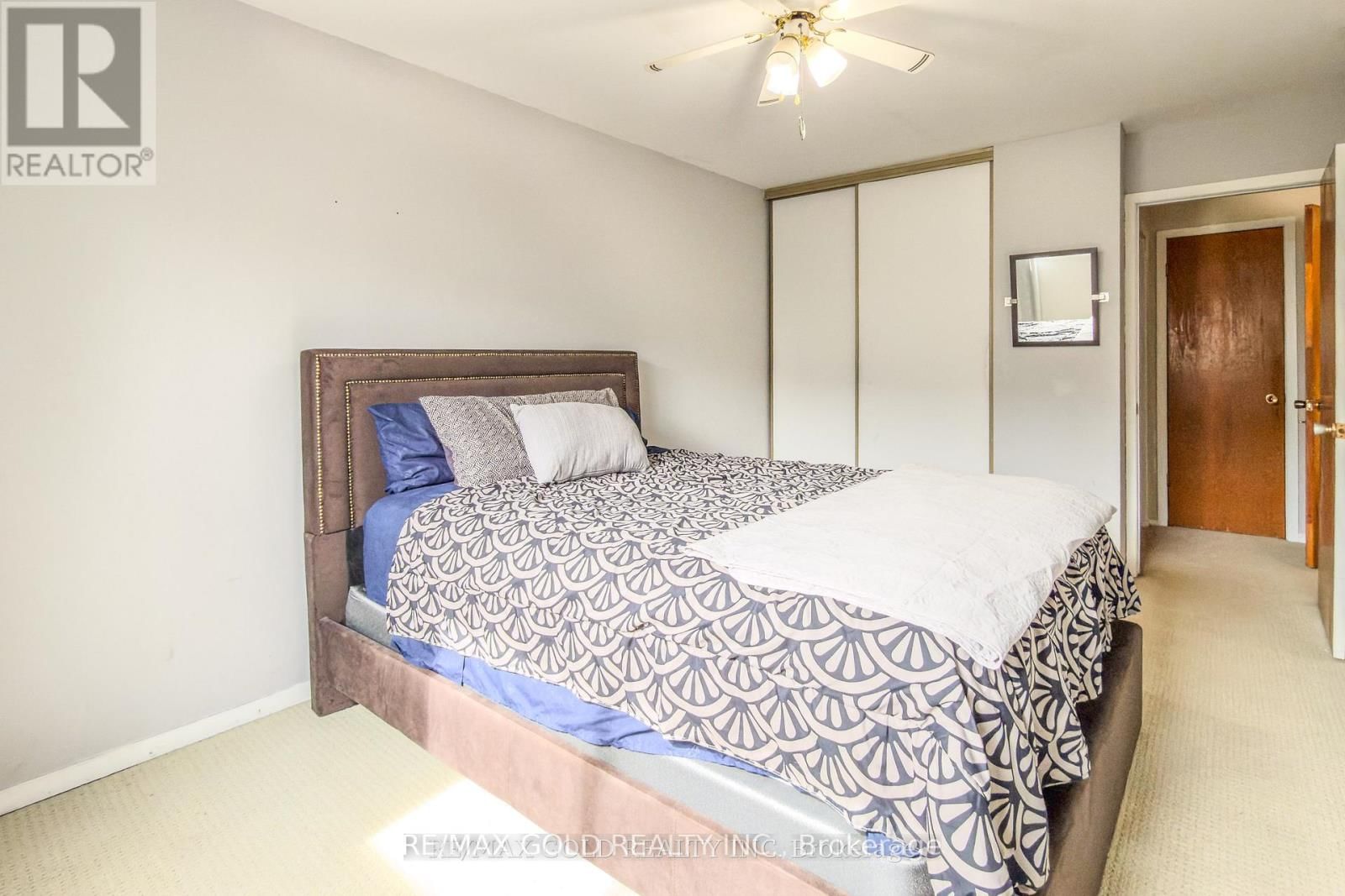 80 IVYBRIDGE DRIVE Image 20