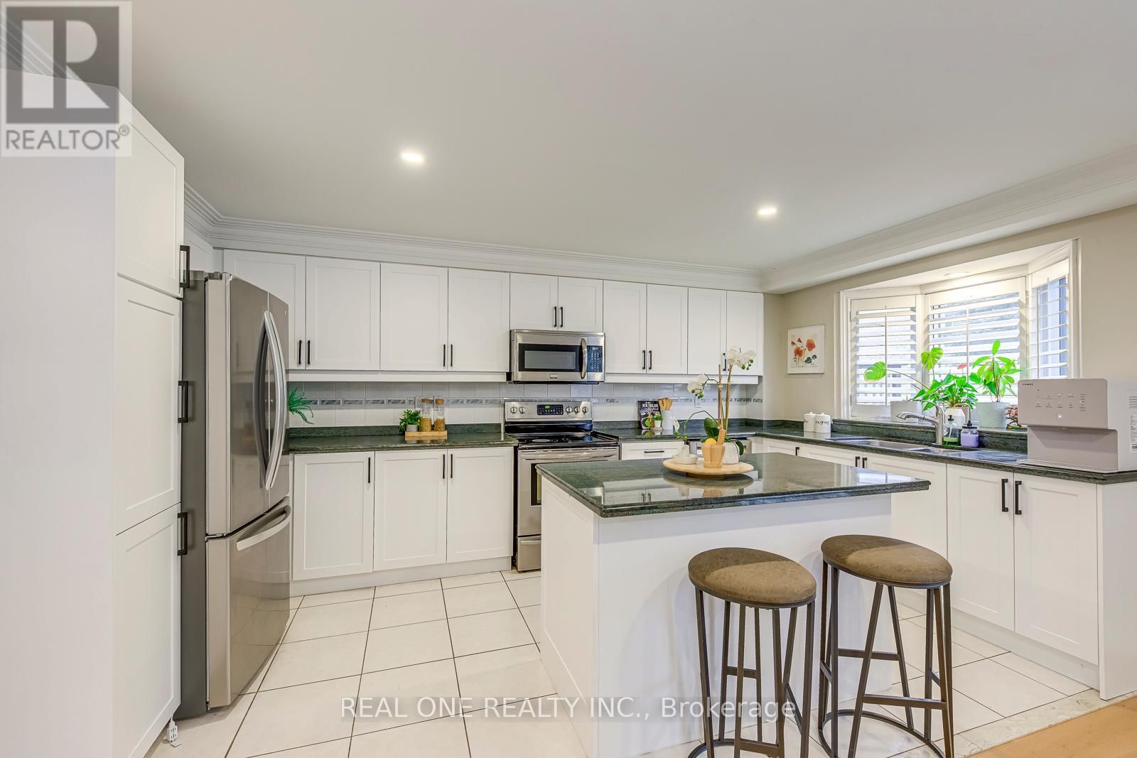 6 - 2250 ROCKINGHAM DRIVE Image 13