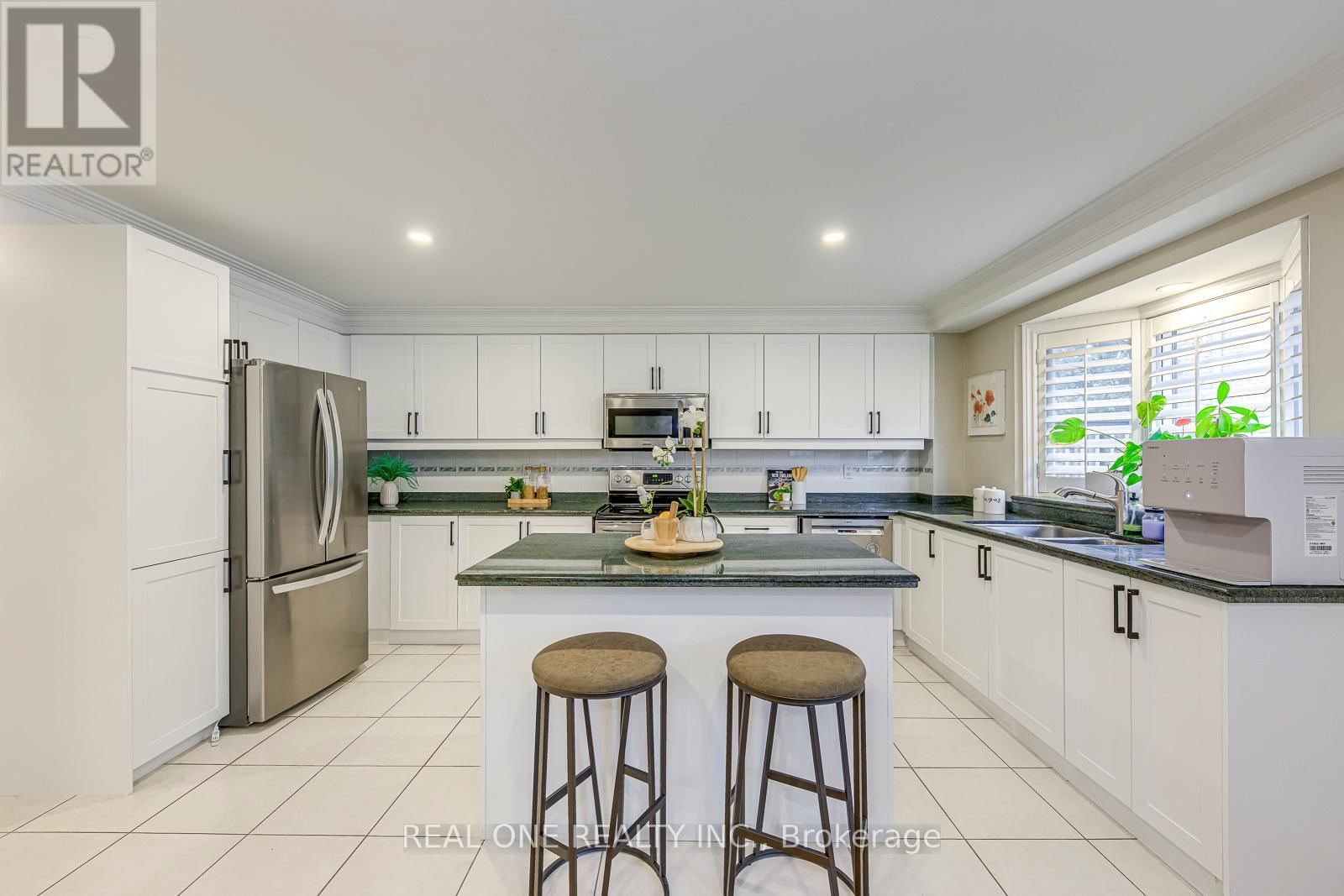 6 - 2250 ROCKINGHAM DRIVE Image 14