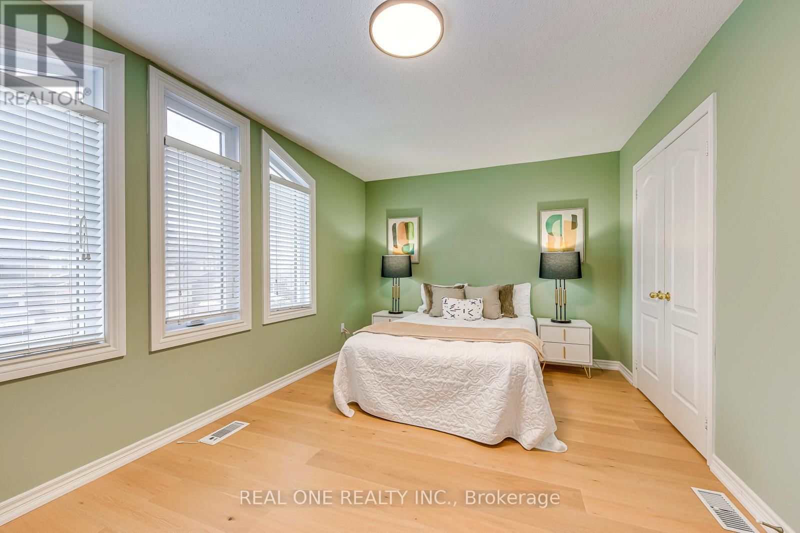 6 - 2250 ROCKINGHAM DRIVE Image 30