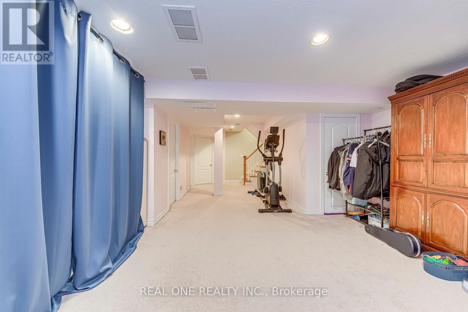 6 - 2250 ROCKINGHAM DRIVE Image 37