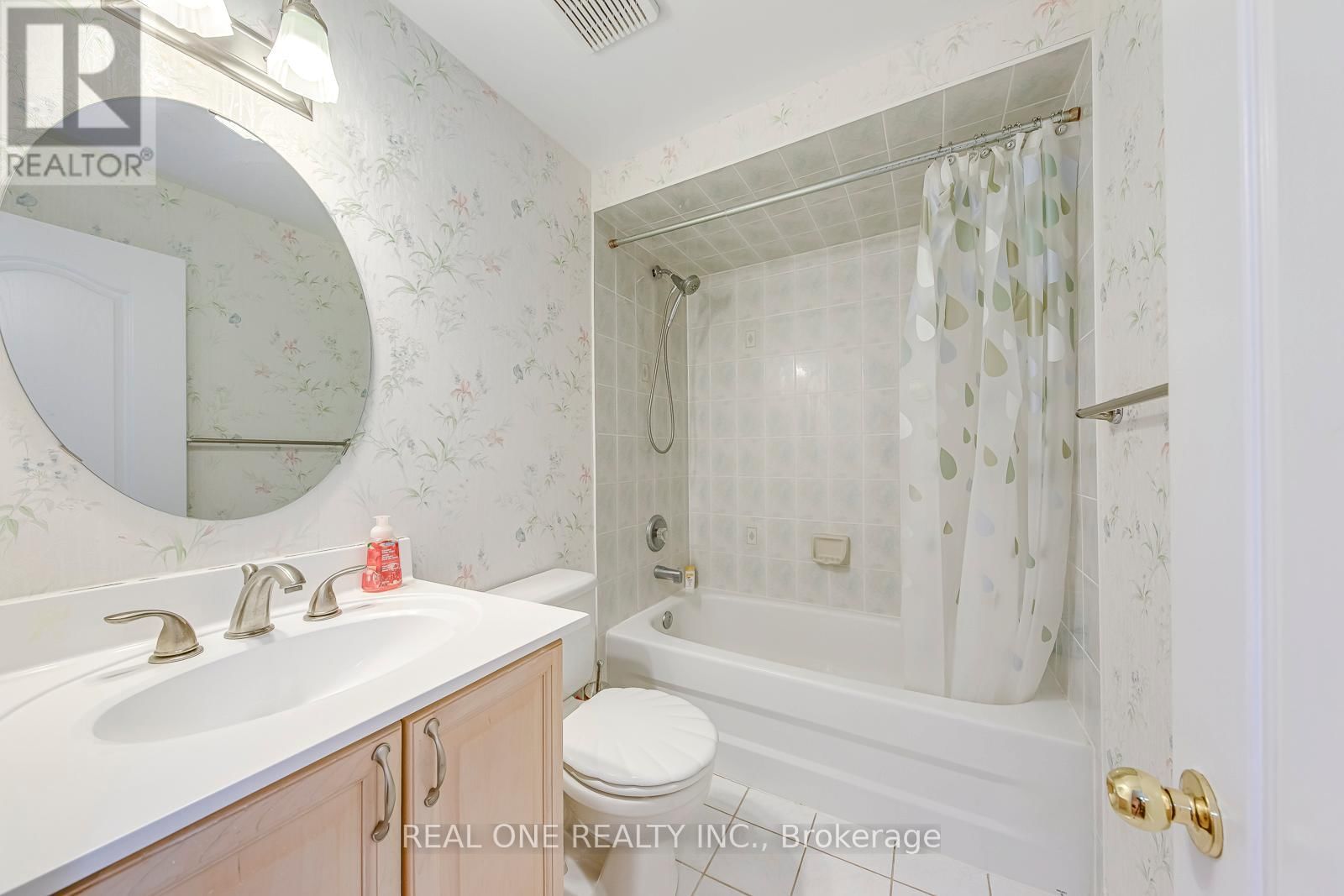 6 - 2250 ROCKINGHAM DRIVE Image 38