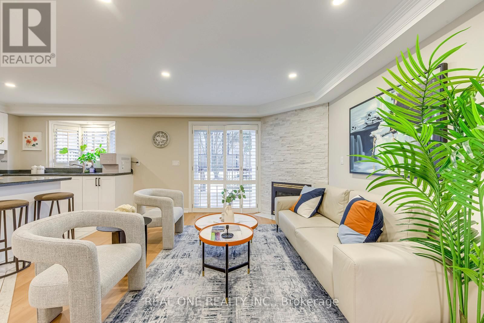 6 - 2250 ROCKINGHAM DRIVE Image 9