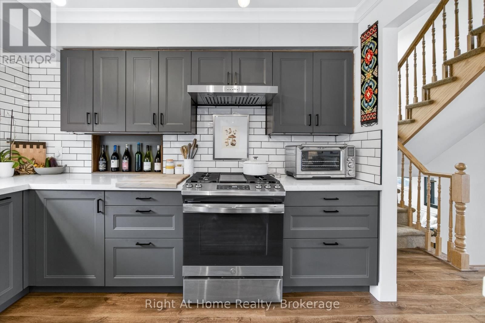 5224 VERHOEVEN ROAD Image 13