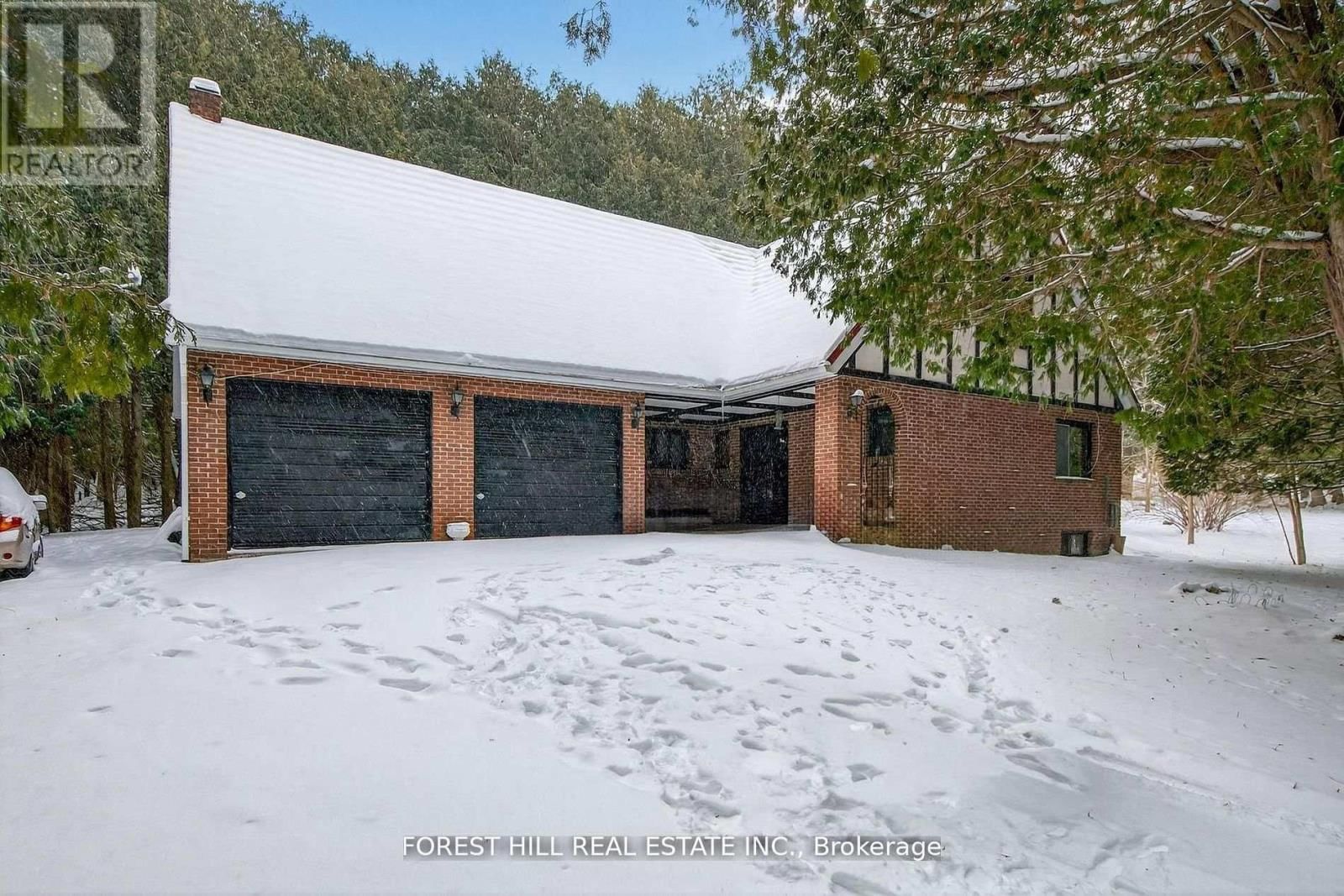 6263 FINNERTY ROAD Image 1