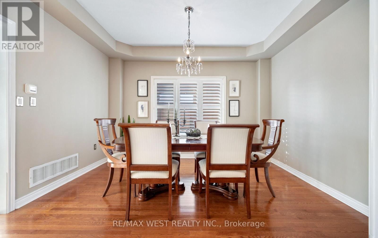 3374 ARTESIAN DRIVE Image 13