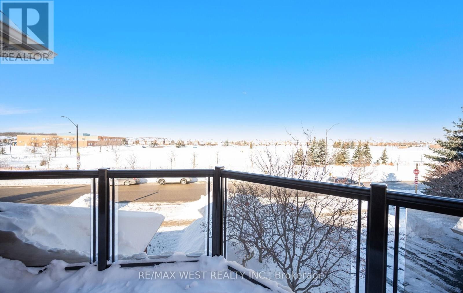 3374 ARTESIAN DRIVE Image 21