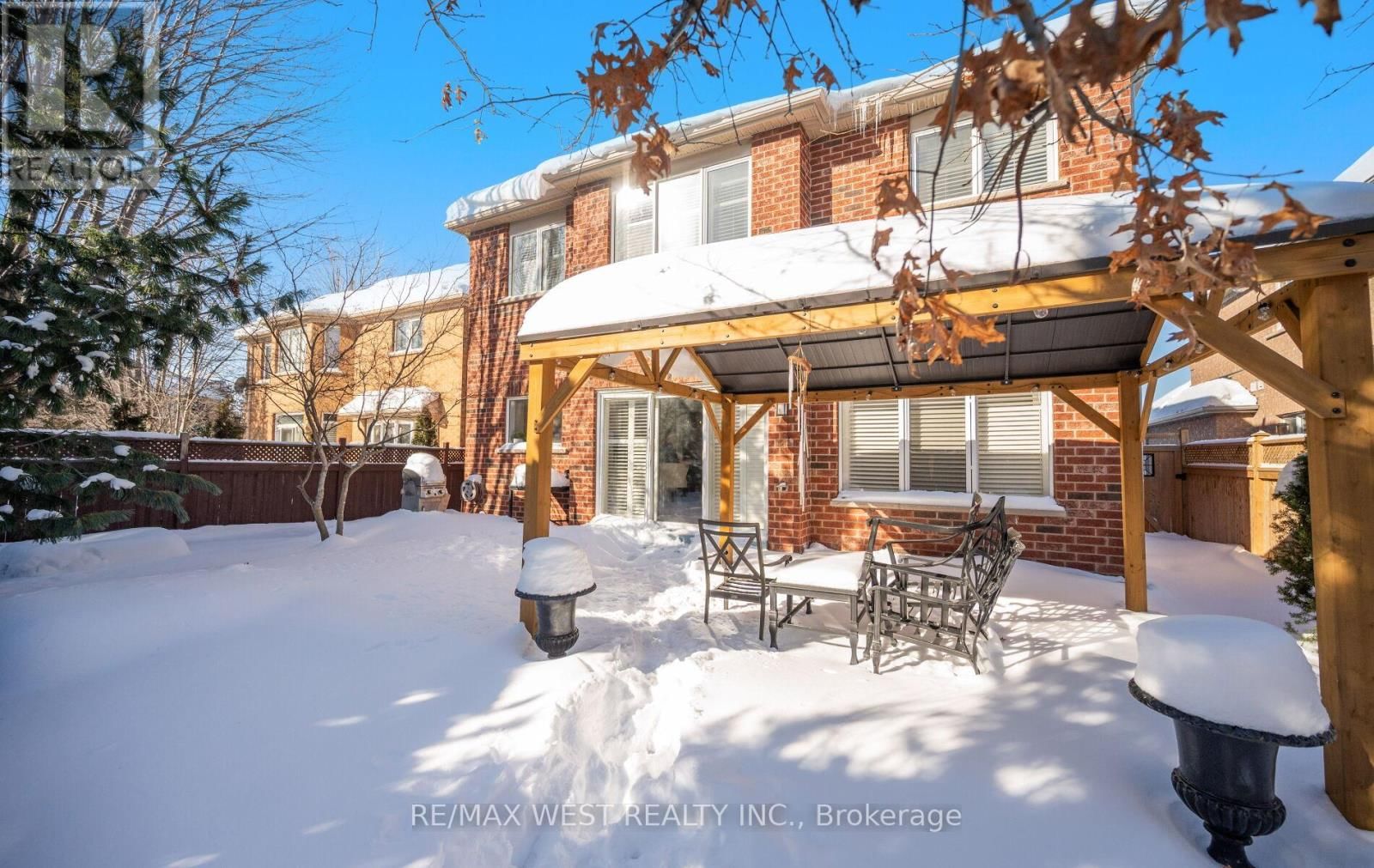 3374 ARTESIAN DRIVE Image 27