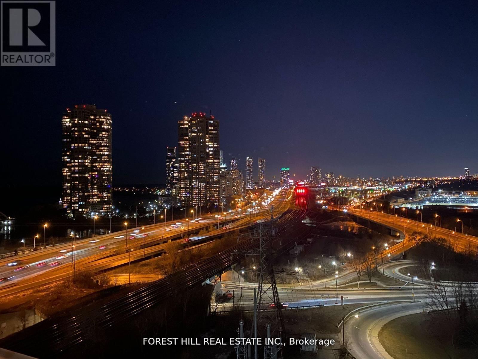 1305 - 105 QUEENSWAY AVENUE Image 19