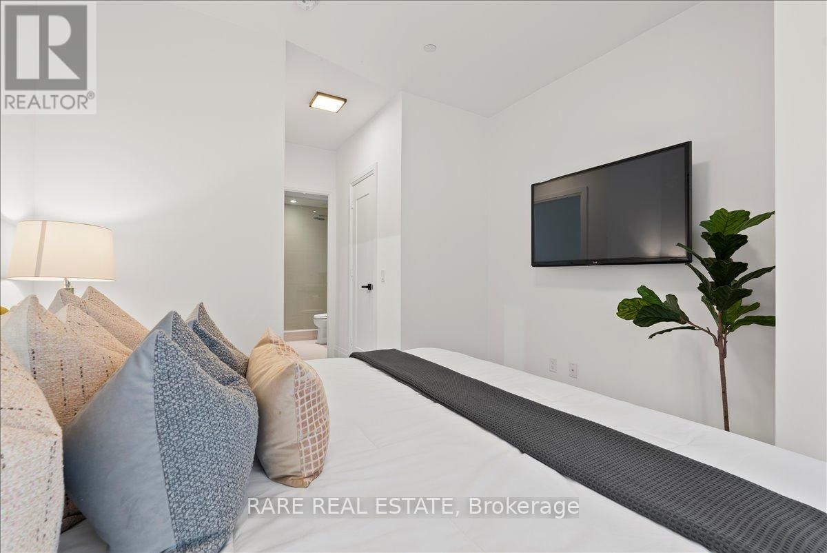 103 - 110 MARINE PARADE DRIVE Image 18