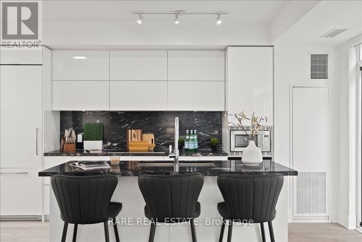 103 - 110 MARINE PARADE DRIVE Image 5