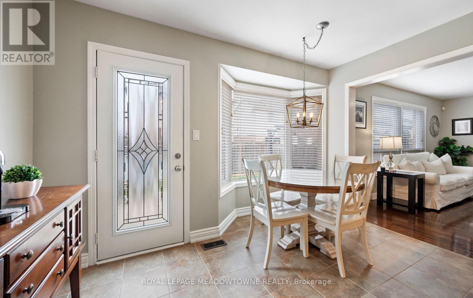 6 CLYDE ROAD Image 18