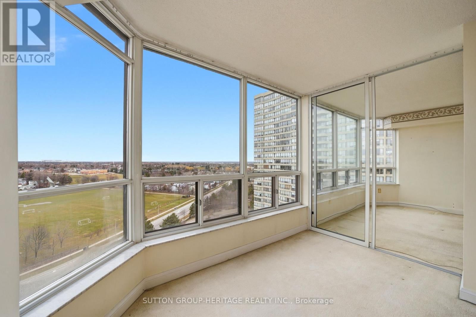 1405 - 24 HANOVER ROAD Image 19