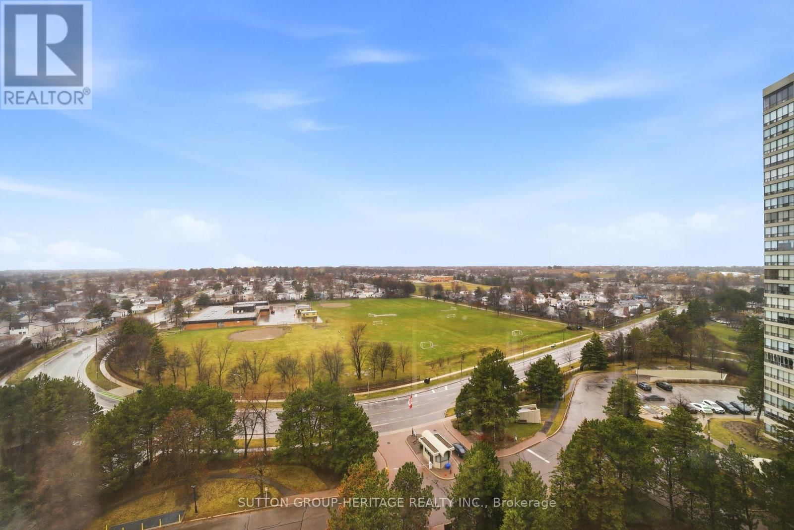 1405 - 24 HANOVER ROAD Image 21