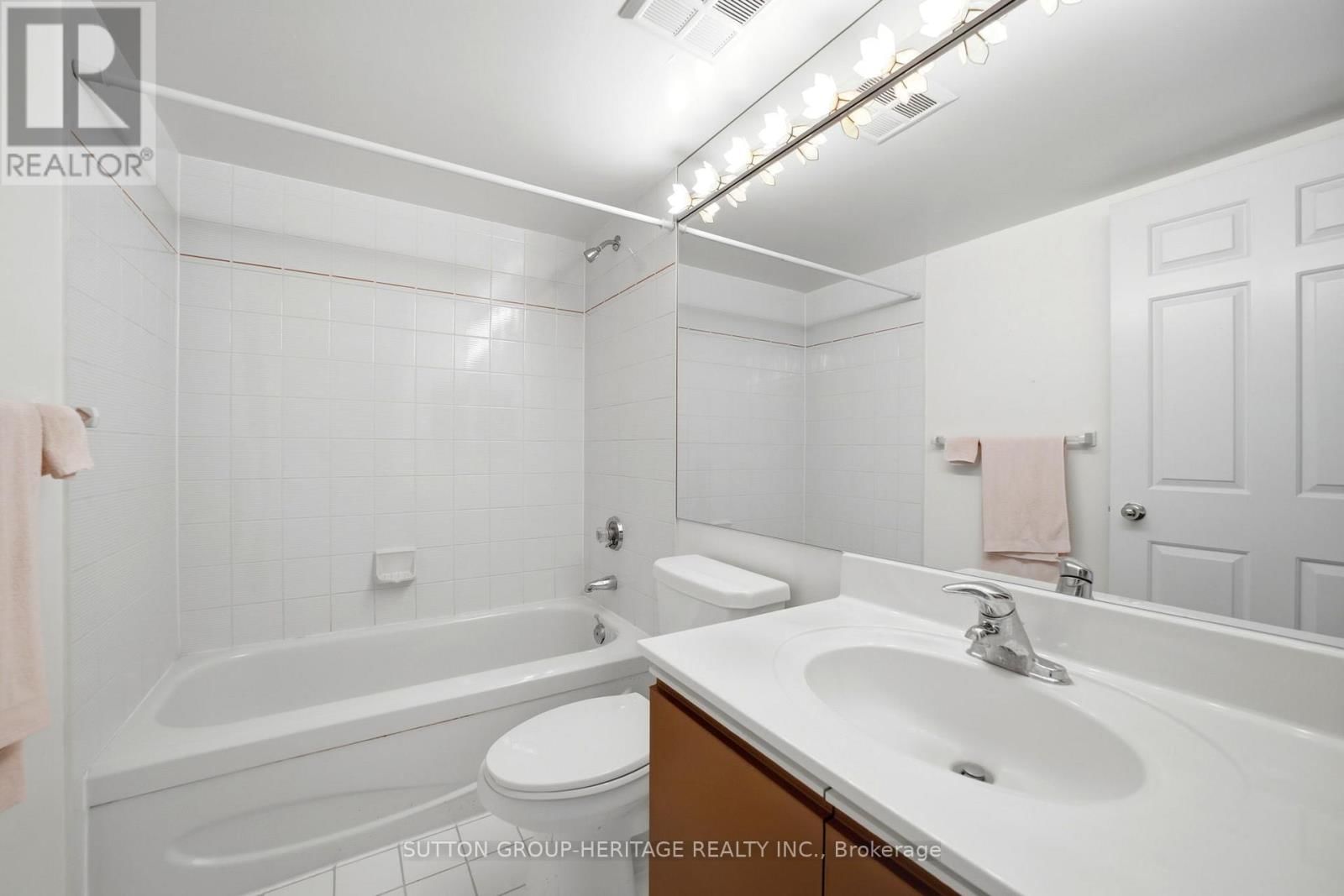 1405 - 24 HANOVER ROAD Image 22