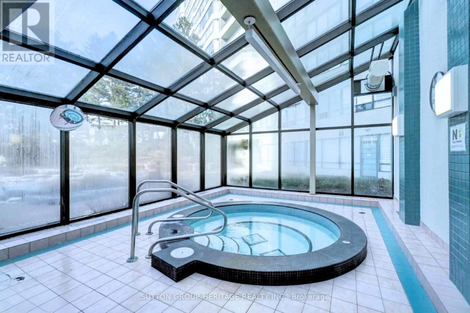 1405 - 24 HANOVER ROAD Image 26