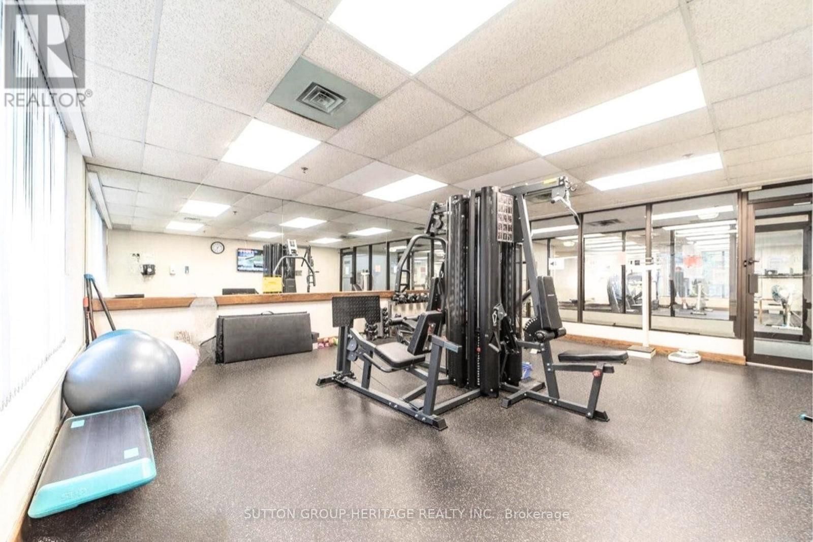 1405 - 24 HANOVER ROAD Image 27