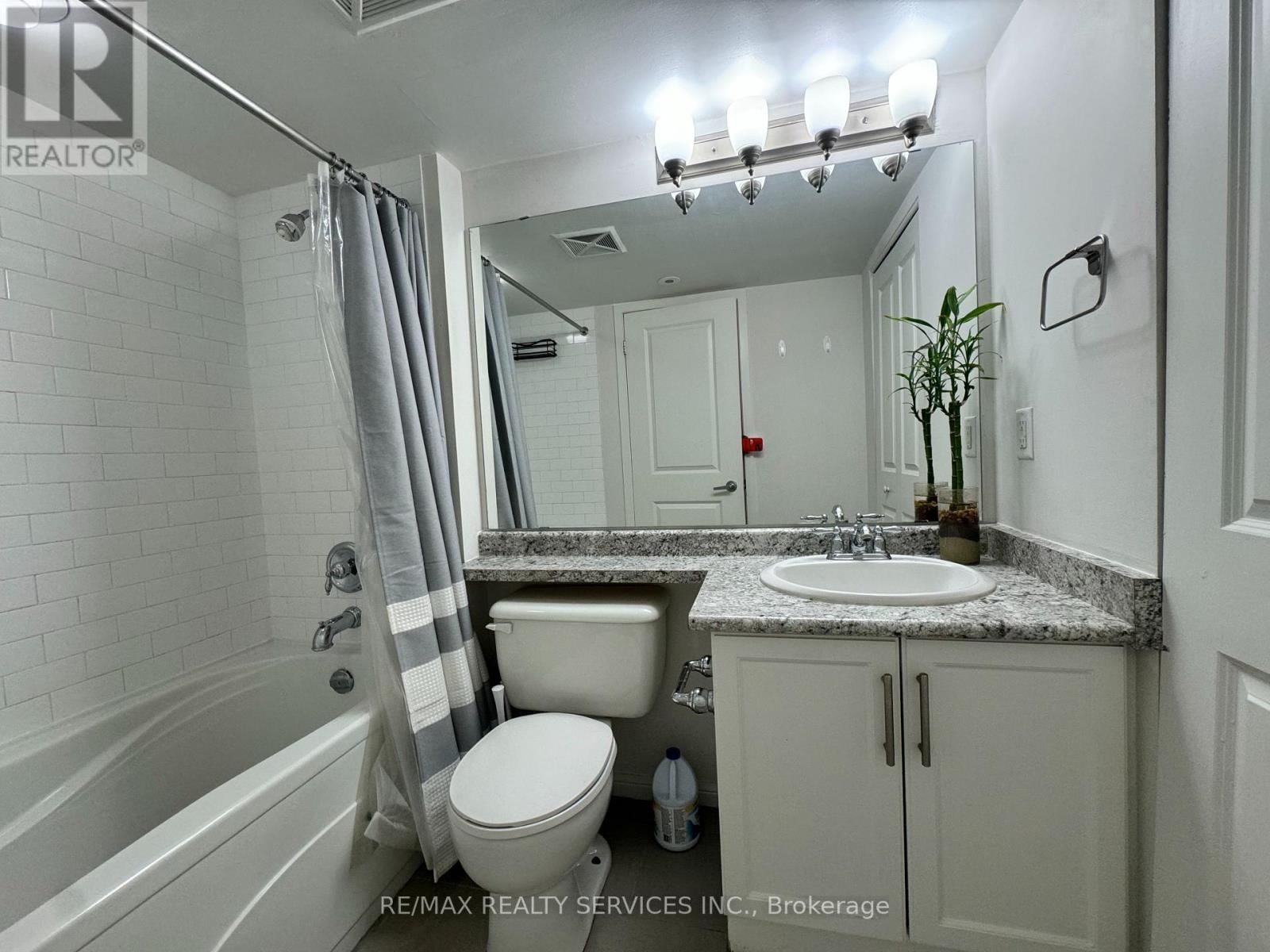 94 - 9 WINDERMERE AVENUE Image 9