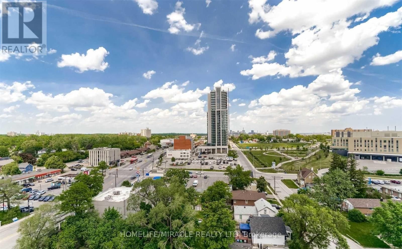 1002 - 100 JOHN STREET Image 24