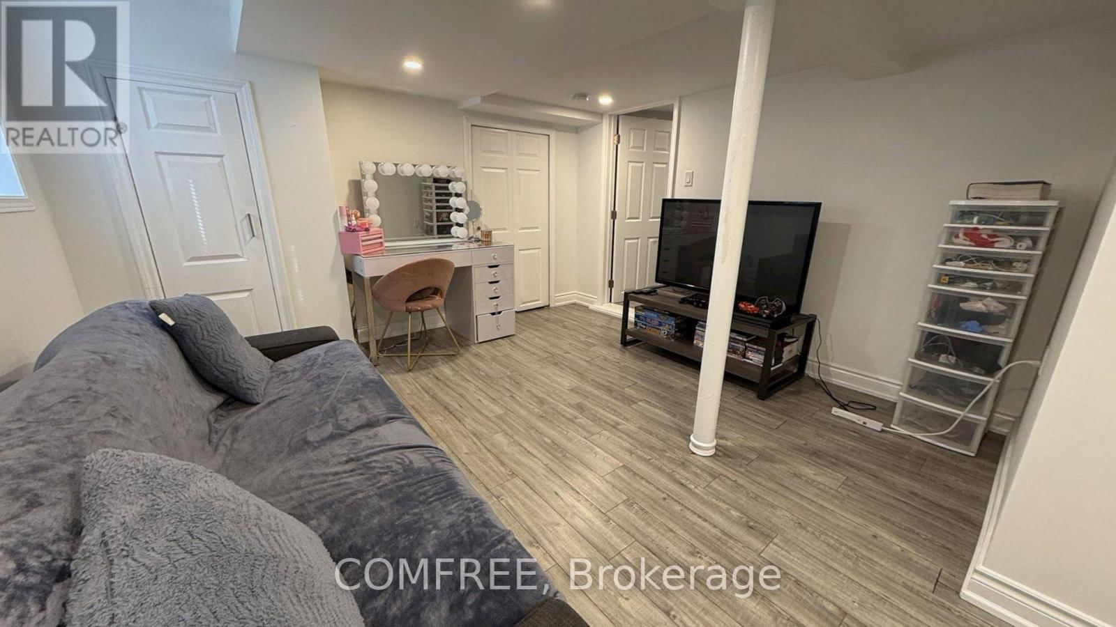 89 SEVENTEENTH STREET Image 12