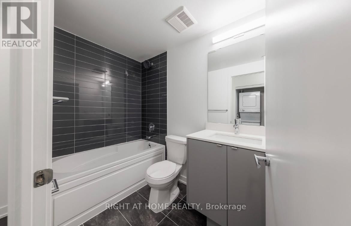 B613 - 3200 DAKOTA COMMON Image 6