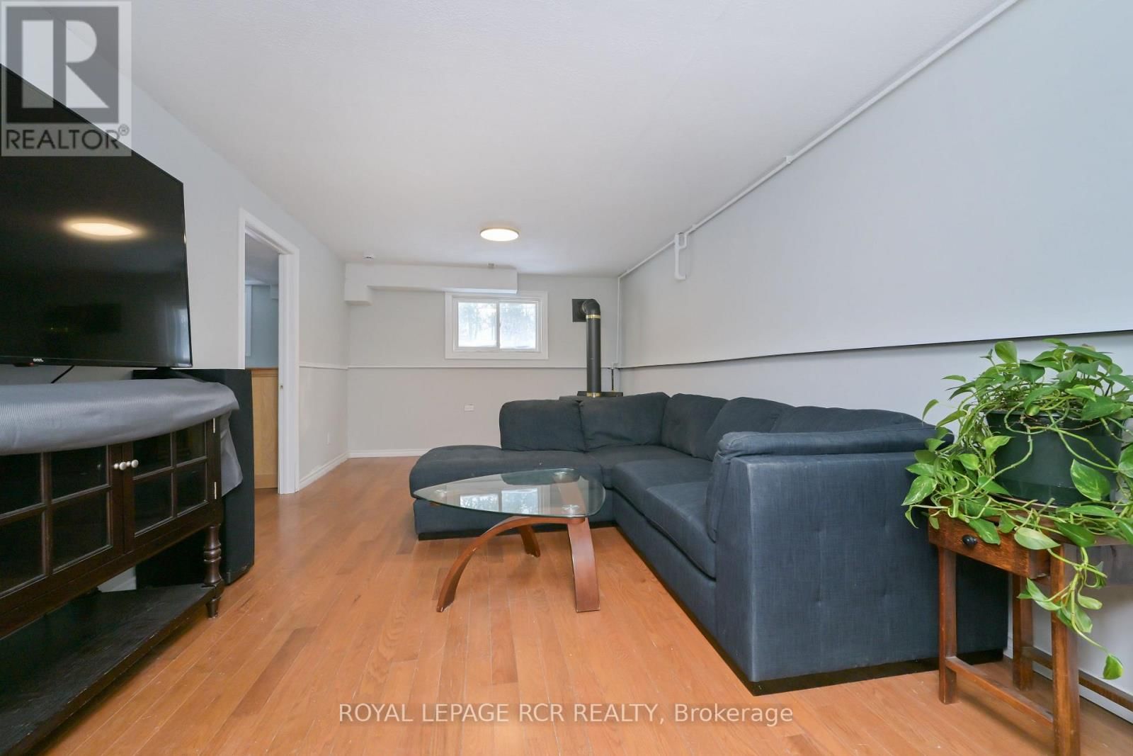 14 GOLDGATE CRESCENT Image 28