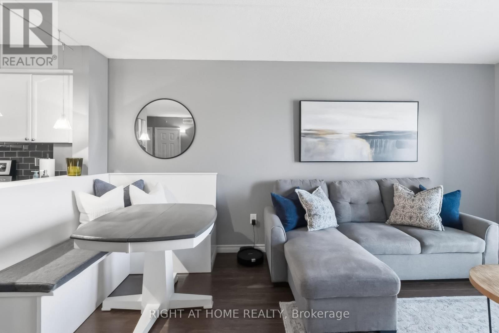 305 - 4450 FAIRVIEW STREET SOUTH Image 22