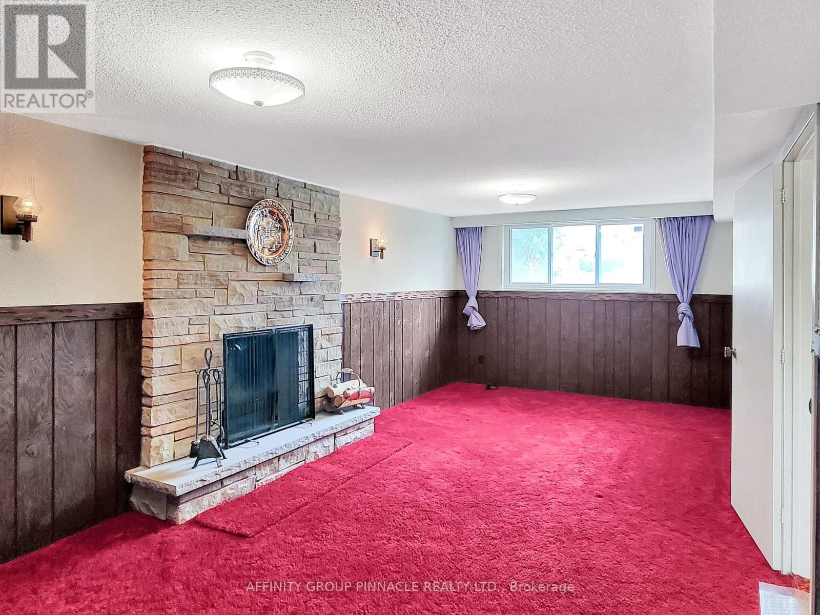 2338 DOROTHEA COURT Image 24