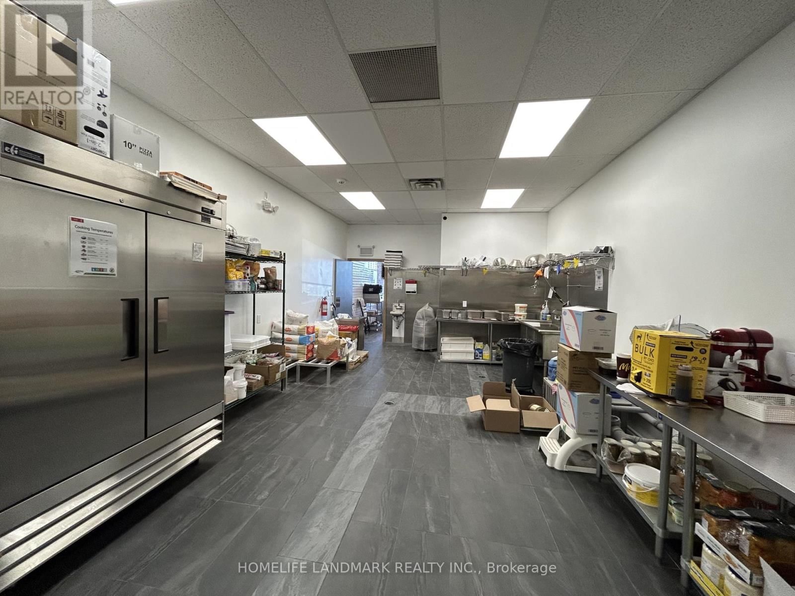 5 - 575 RIVER GLEN BOULEVARD Image 5