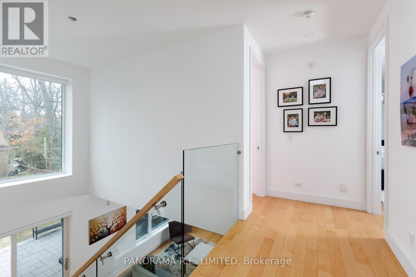 8 GREENFORD ROAD Image 26