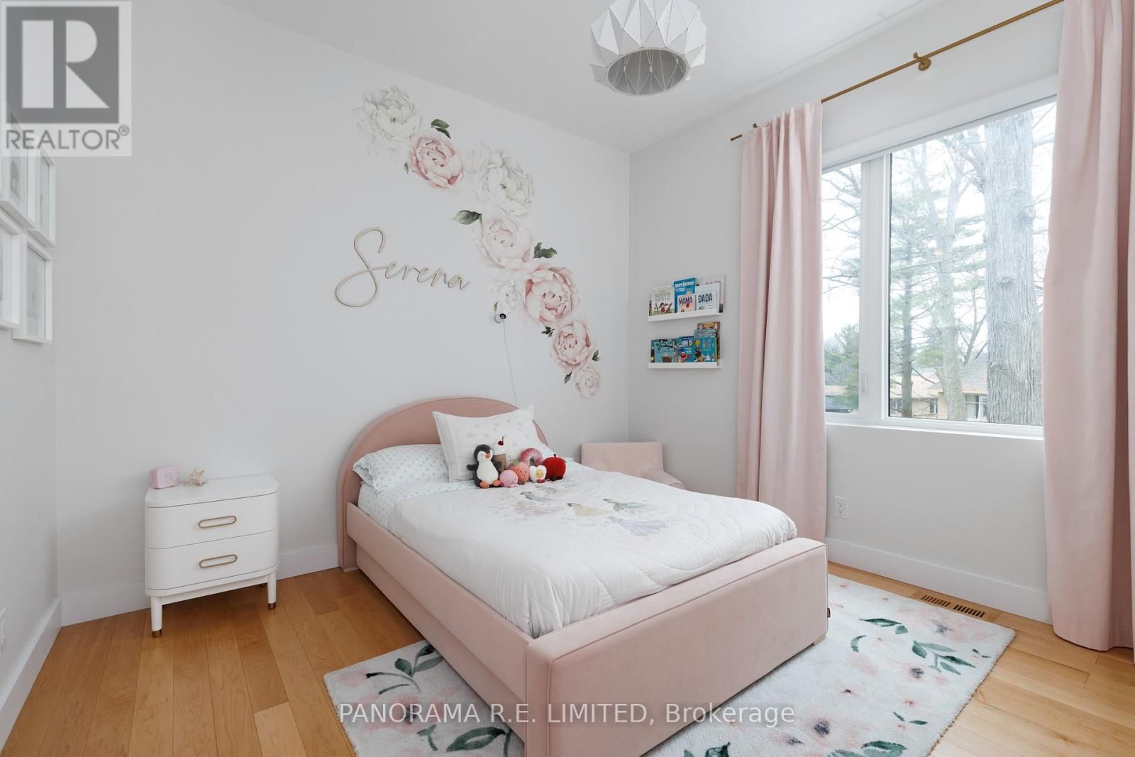 8 GREENFORD ROAD Image 35